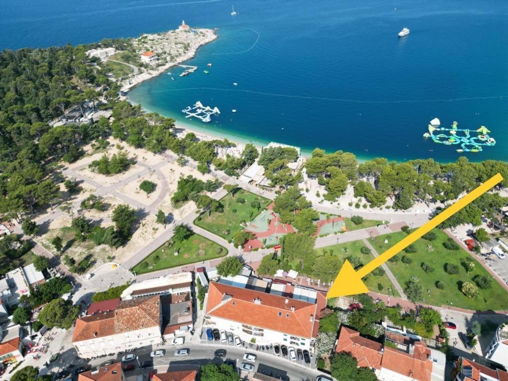 Sandra Apartments Макарска Экстерьер фото